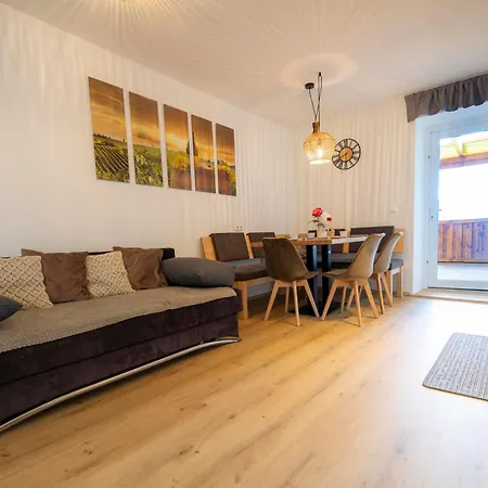 Feriegård Erlebnishof Koenig-kober Poellau
